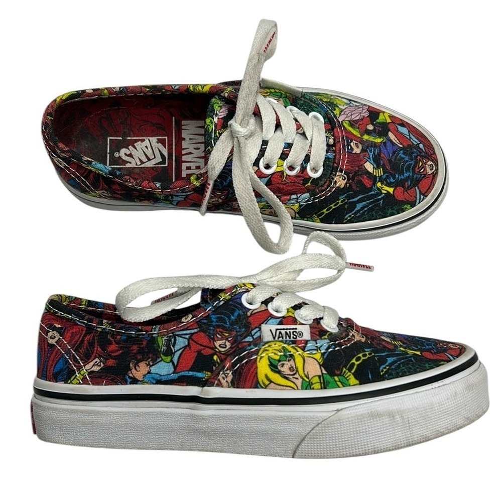 Vans Marvel Girl Avengers Lace Up Skate Shoe Size 13